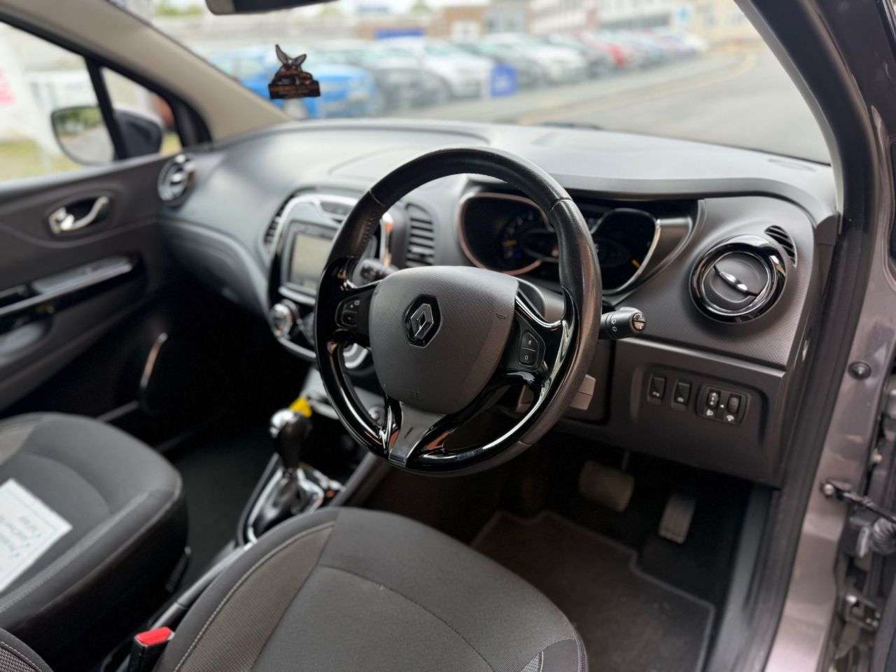 2015 RENAULT CAPTUR 2015 RENAULT CAPTUR