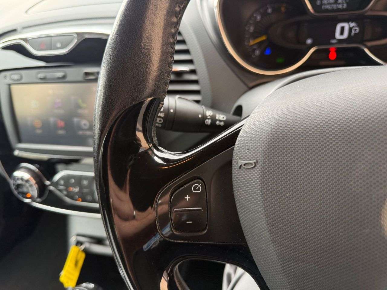2015 RENAULT CAPTUR 2015 RENAULT CAPTUR
