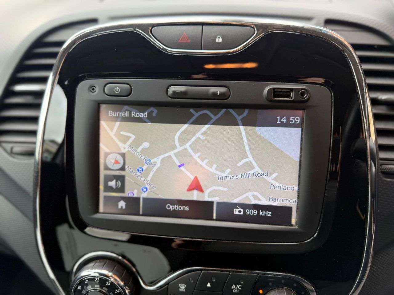 2015 RENAULT CAPTUR 2015 RENAULT CAPTUR