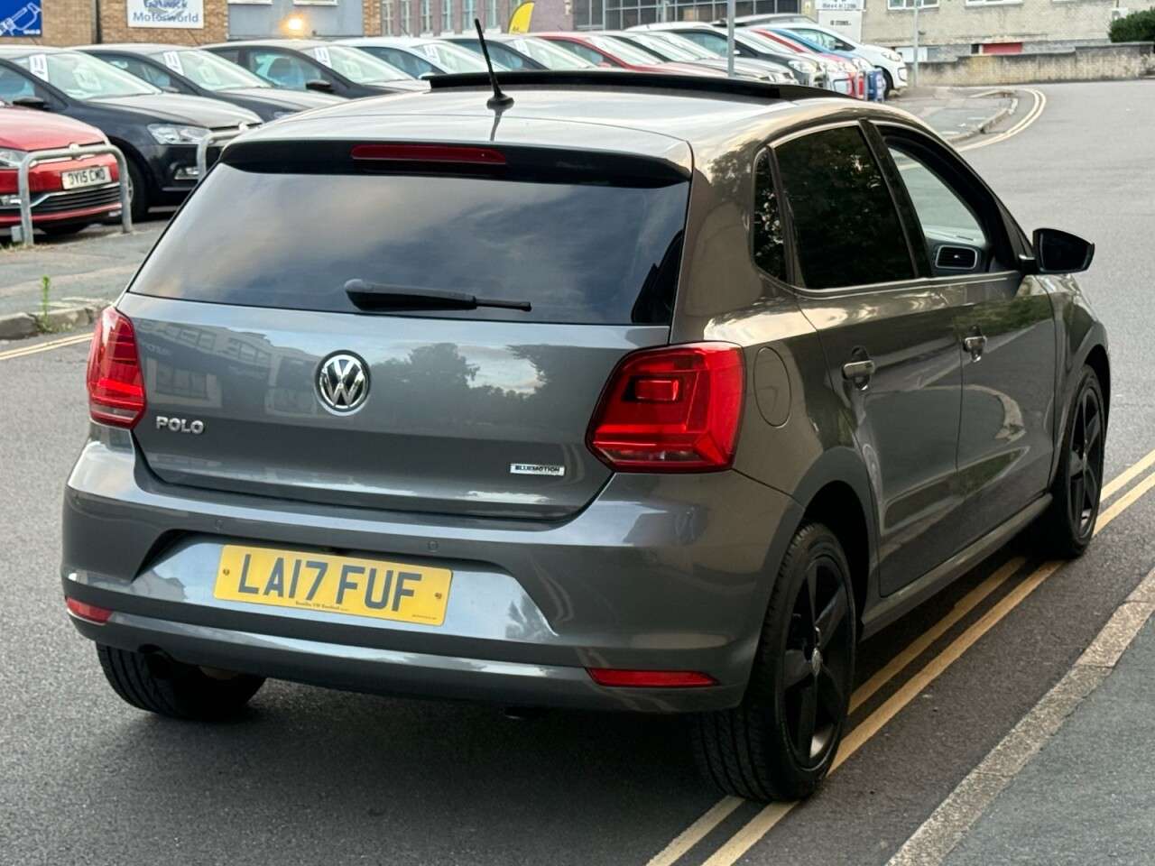 2017 VOLKSWAGEN POLO 2017 VOLKSWAGEN POLO