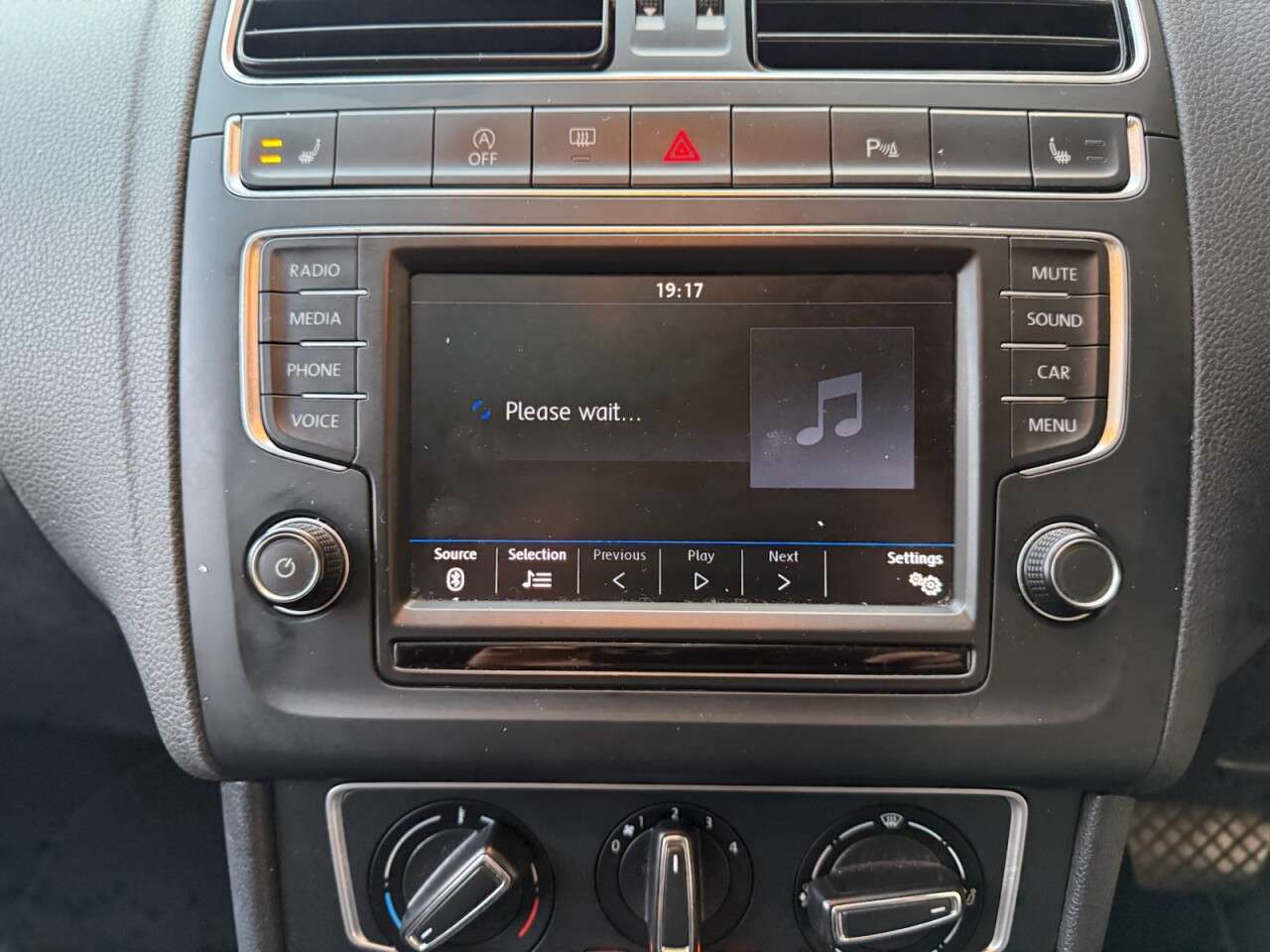 2017 VOLKSWAGEN POLO 2017 VOLKSWAGEN POLO
