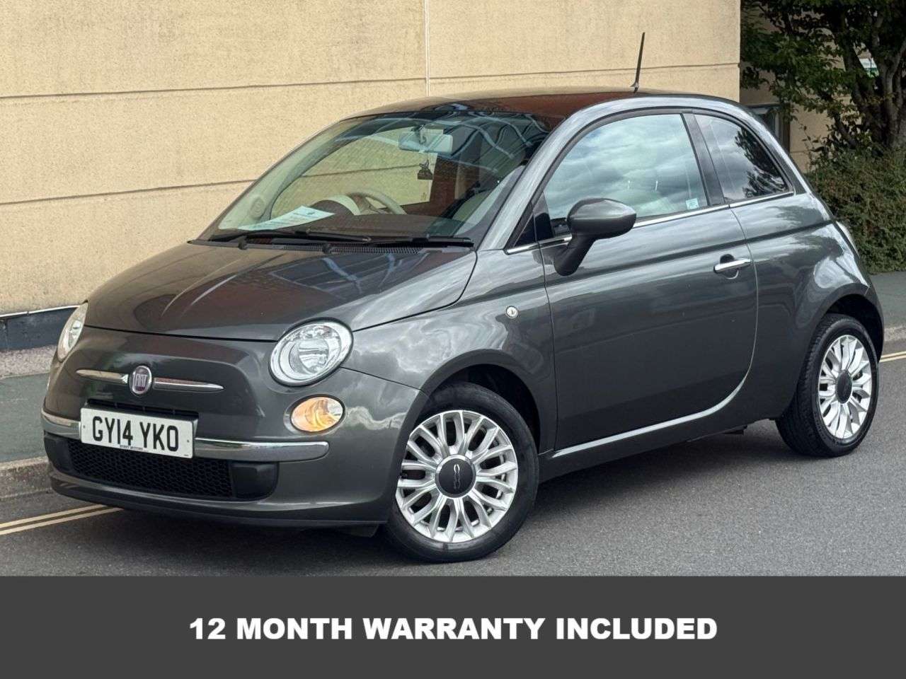 A 2014 FIAT 500 0.9 TwinAir Lounge Hatchback 3dr Petrol Manual Euro 6 (s/s) (105 ps) 12 MON A 2014 FIAT 500 0.9 TwinAir Lounge Hatchback 3dr Petrol Manual Euro 6 (s/s) (105 ps) 12 MON