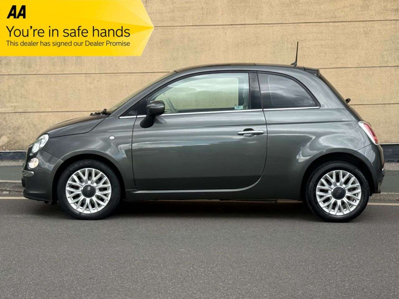 2014 FIAT 500 2014 FIAT 500