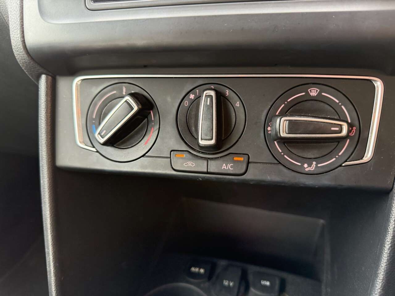 2015 VOLKSWAGEN POLO 2015 VOLKSWAGEN POLO