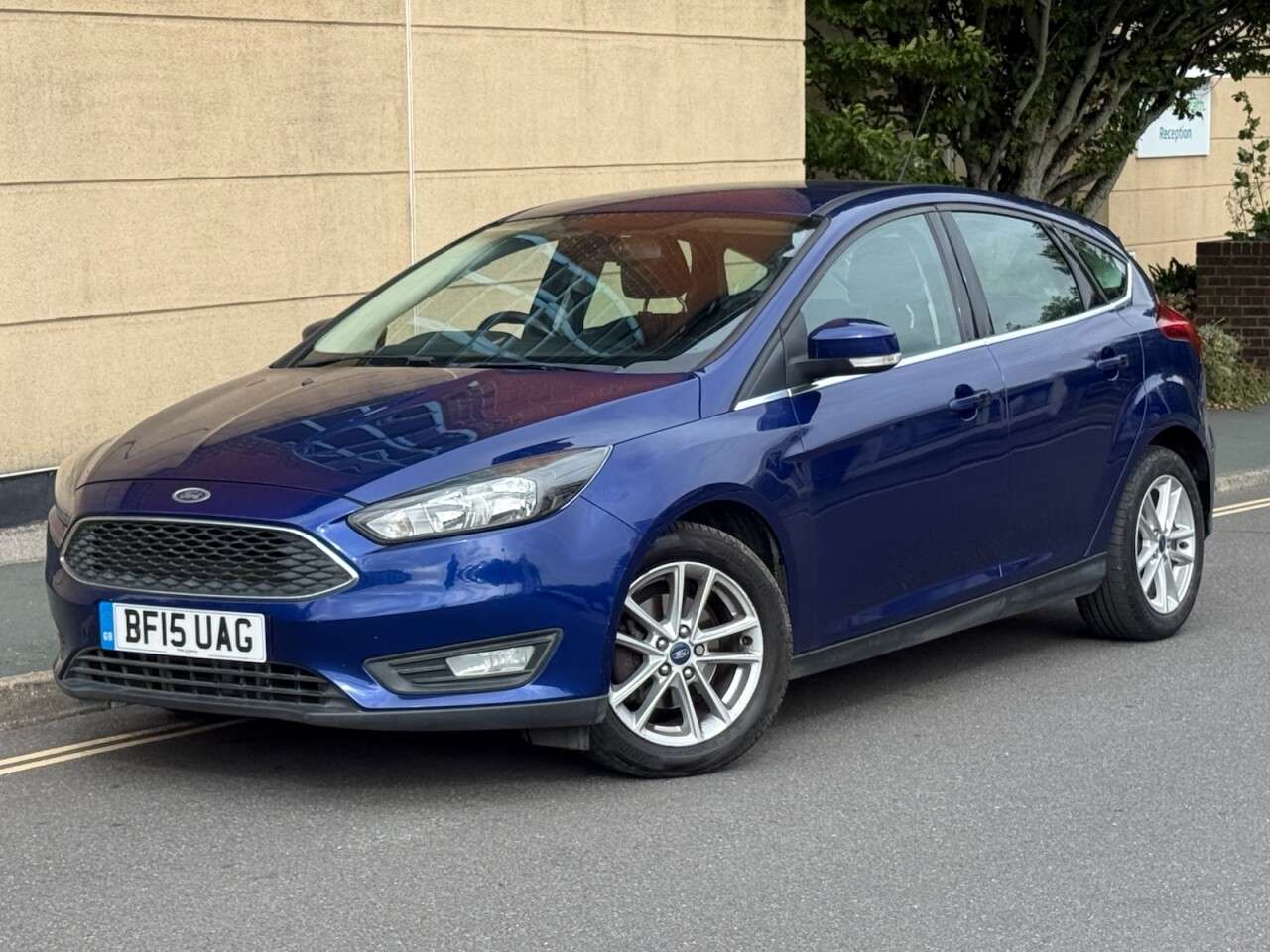 A 2015 FORD FOCUS 1.0T EcoBoost Zetec Hatchback 5dr Petrol Manual Euro 6 (s/s) (100 ps) A 2015 FORD FOCUS 1.0T EcoBoost Zetec Hatchback 5dr Petrol Manual Euro 6 (s/s) (100 ps)