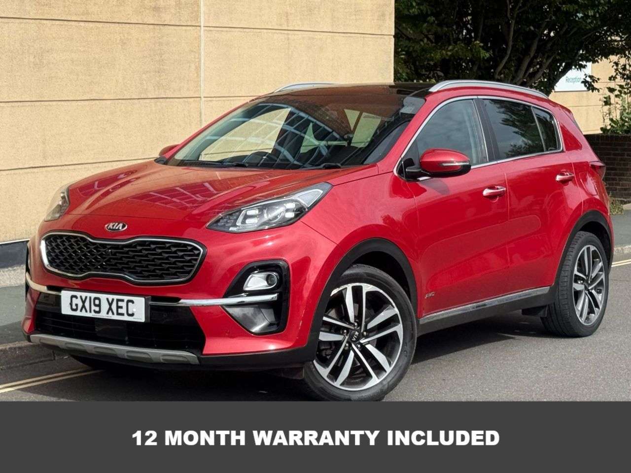 A 2019 KIA SPORTAGE 1.6 T-GDi 4 SUV 5dr Petrol DCT AWD Euro 6 (s/s) (174 bhp) A 2019 KIA SPORTAGE 1.6 T-GDi 4 SUV 5dr Petrol DCT AWD Euro 6 (s/s) (174 bhp)