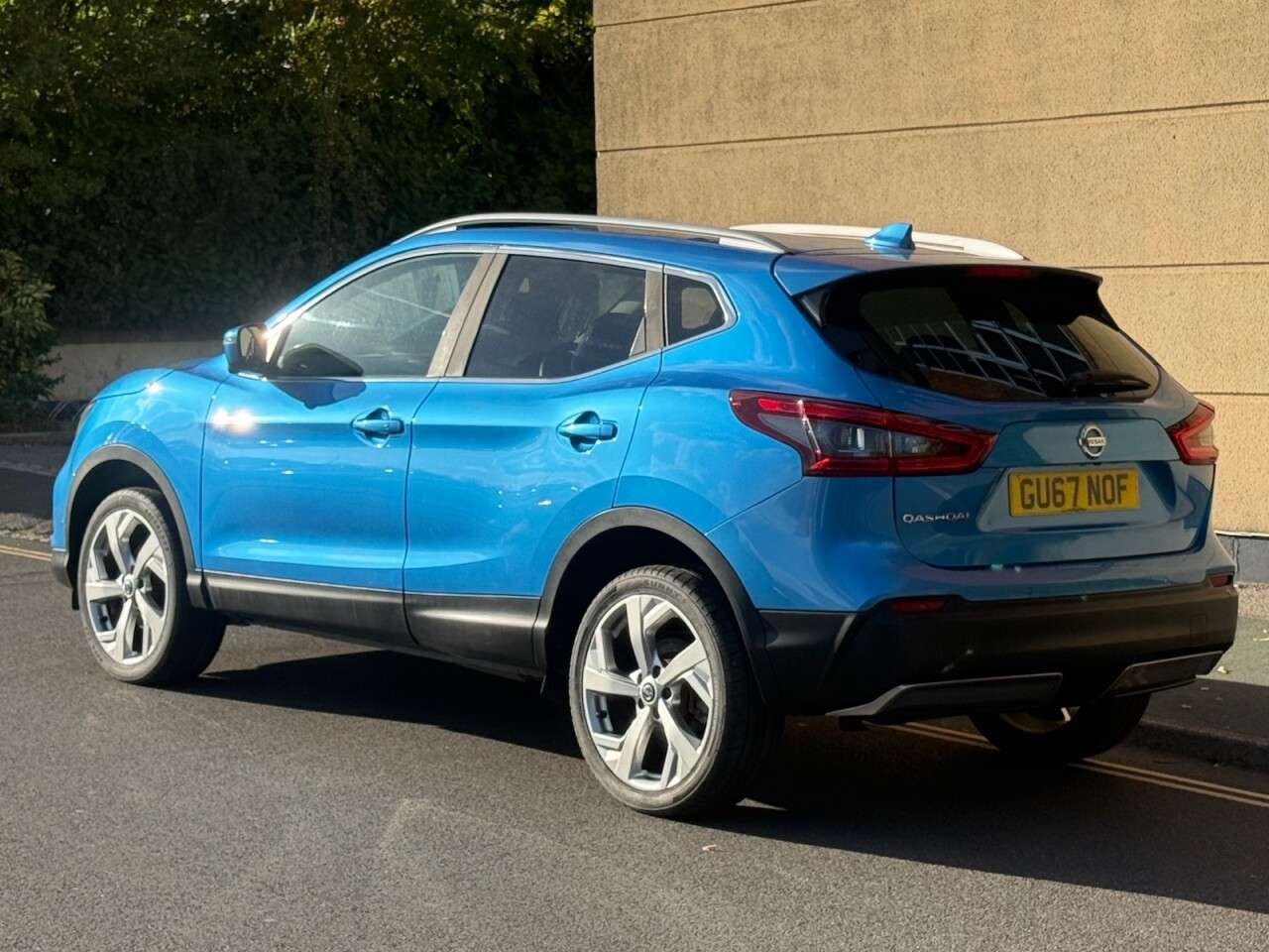 A 2017 NISSAN QASHQAI 1.2 DIG-T Tekna SUV 5dr Petrol Manual Euro 6 (s/s) (115 ps) A 2017 NISSAN QASHQAI 1.2 DIG-T Tekna SUV 5dr Petrol Manual Euro 6 (s/s) (115 ps)