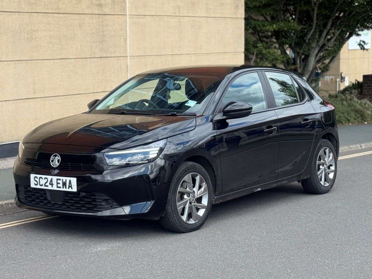 A 2024 VAUXHALL CORSA 1.2 Turbo Design Hatchback 5dr Petrol Auto Euro 6 (s/s) (100 ps) A 2024 VAUXHALL CORSA 1.2 Turbo Design Hatchback 5dr Petrol Auto Euro 6 (s/s) (100 ps)