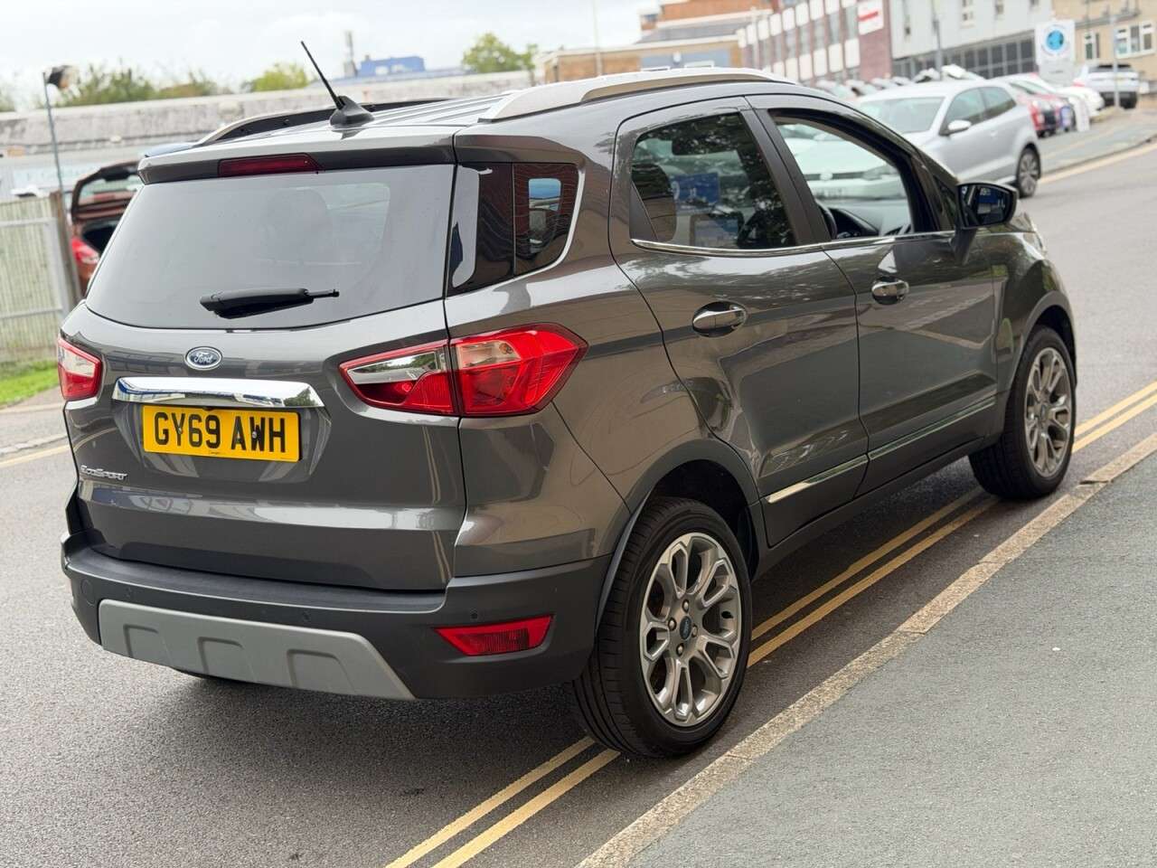 A 2019 FORD ECOSPORT 1.0T EcoBoost GPF Titanium SUV 5dr Petrol Manual Euro 6 (s/s) (125 ps) A 2019 FORD ECOSPORT 1.0T EcoBoost GPF Titanium SUV 5dr Petrol Manual Euro 6 (s/s) (125 ps)