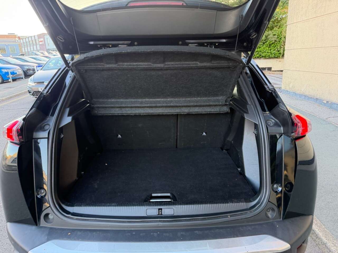 2022 PEUGEOT 2008 2022 PEUGEOT 2008