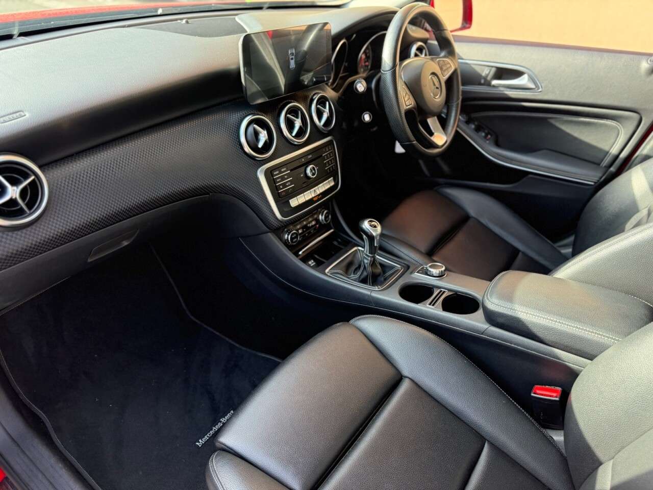 2017 MERCEDES-BENZ A CLASS 2017 MERCEDES-BENZ A CLASS