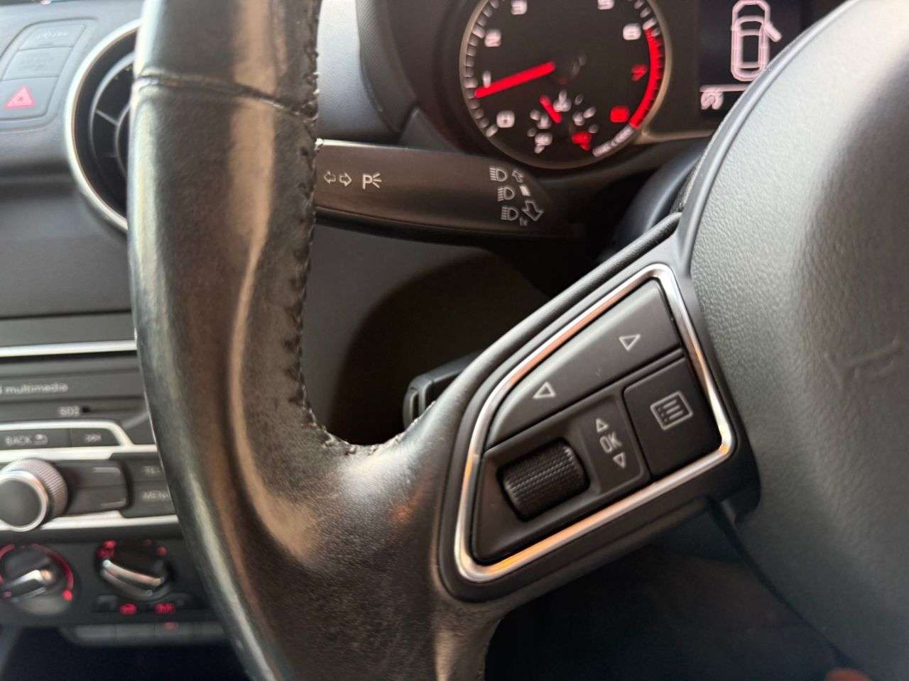 2015 AUDI A1 2015 AUDI A1