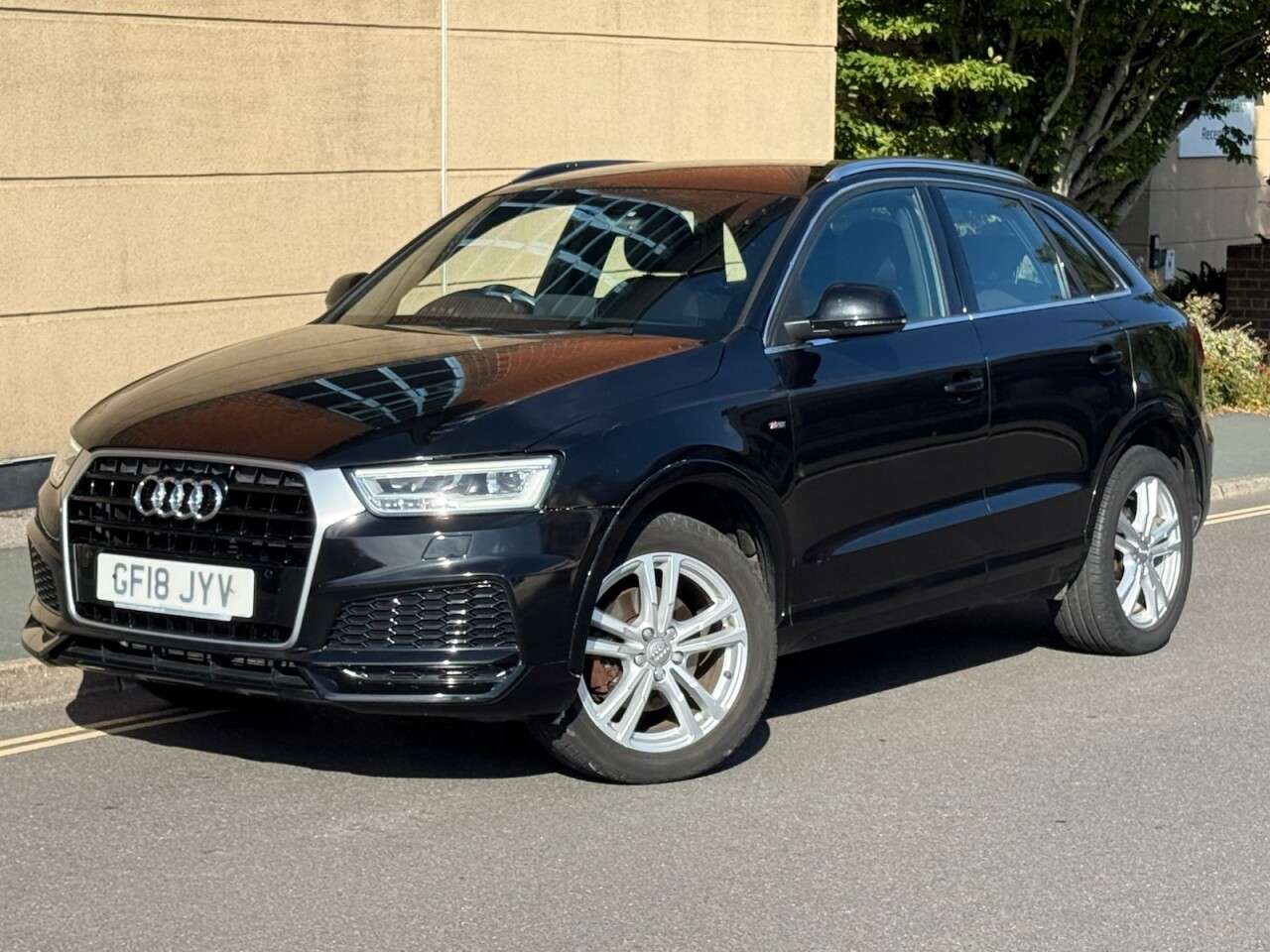 A 2018 AUDI Q3 2.0 TDI S line Edition SUV 5dr Diesel Manual Euro 6 (s/s) (150 ps) Sat-Nav, A 2018 AUDI Q3 2.0 TDI S line Edition SUV 5dr Diesel Manual Euro 6 (s/s) (150 ps) Sat-Nav,