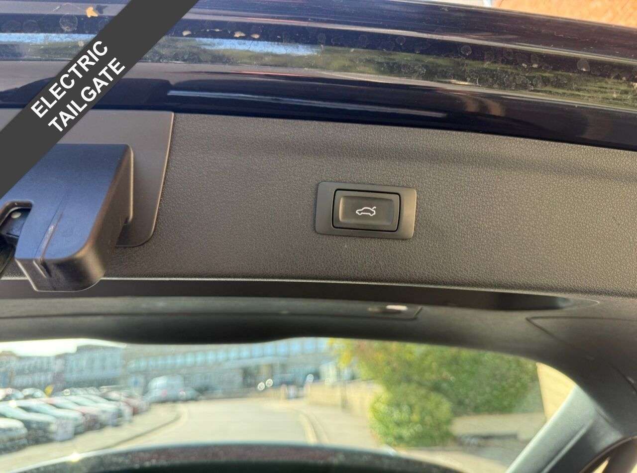 2018 AUDI Q3 2018 AUDI Q3