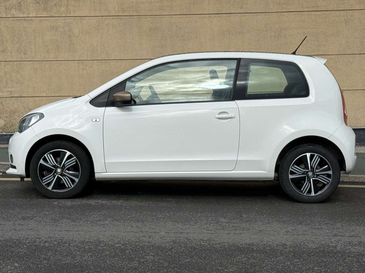 2017 SEAT MII 2017 SEAT MII