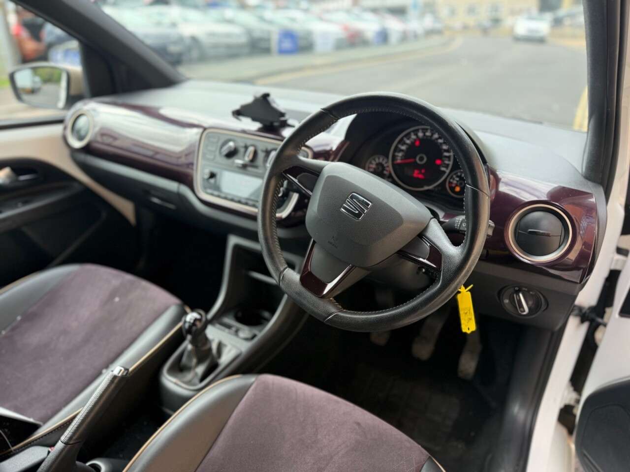 2017 SEAT MII 2017 SEAT MII