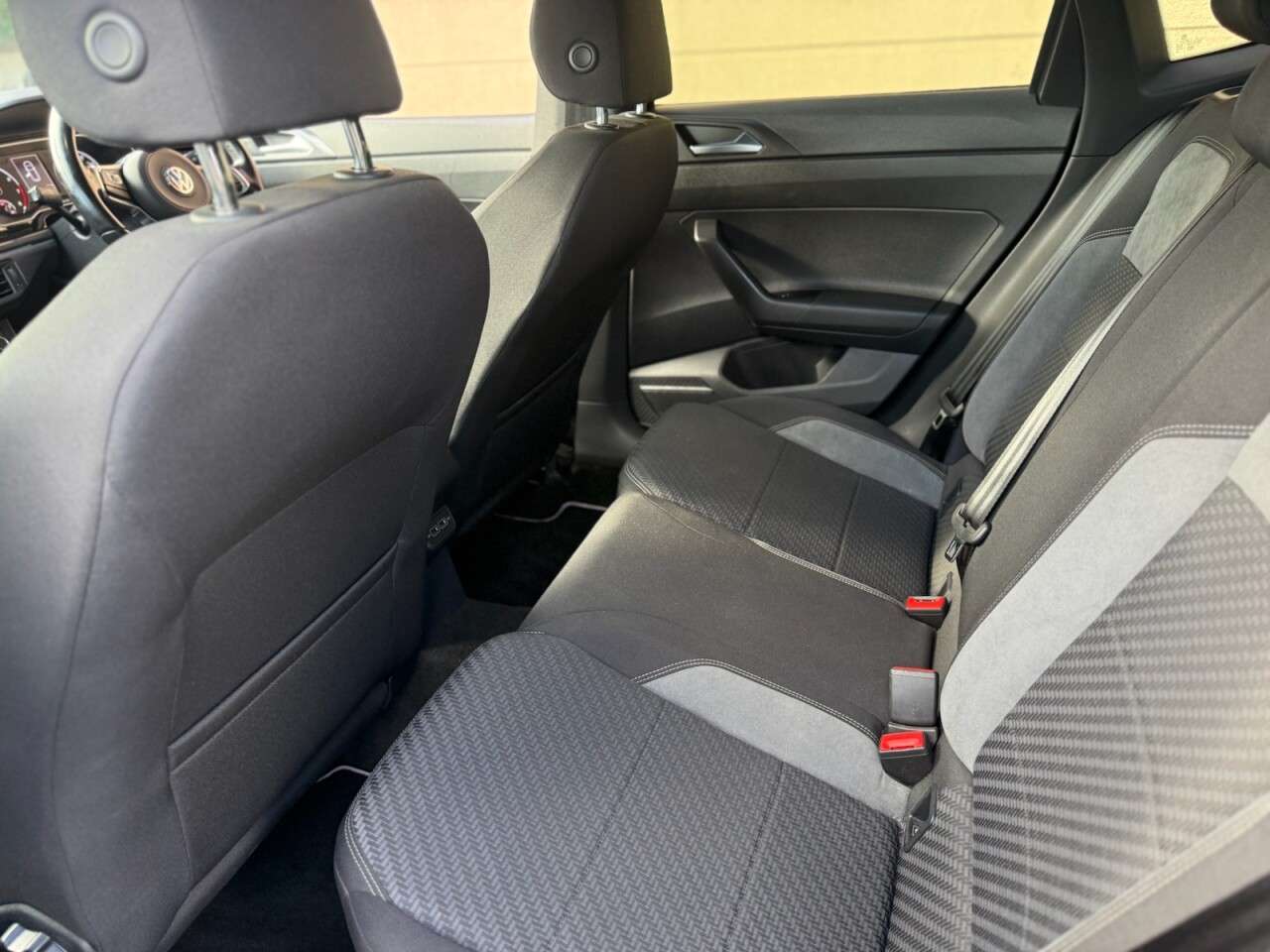 2019 VOLKSWAGEN POLO 2019 VOLKSWAGEN POLO
