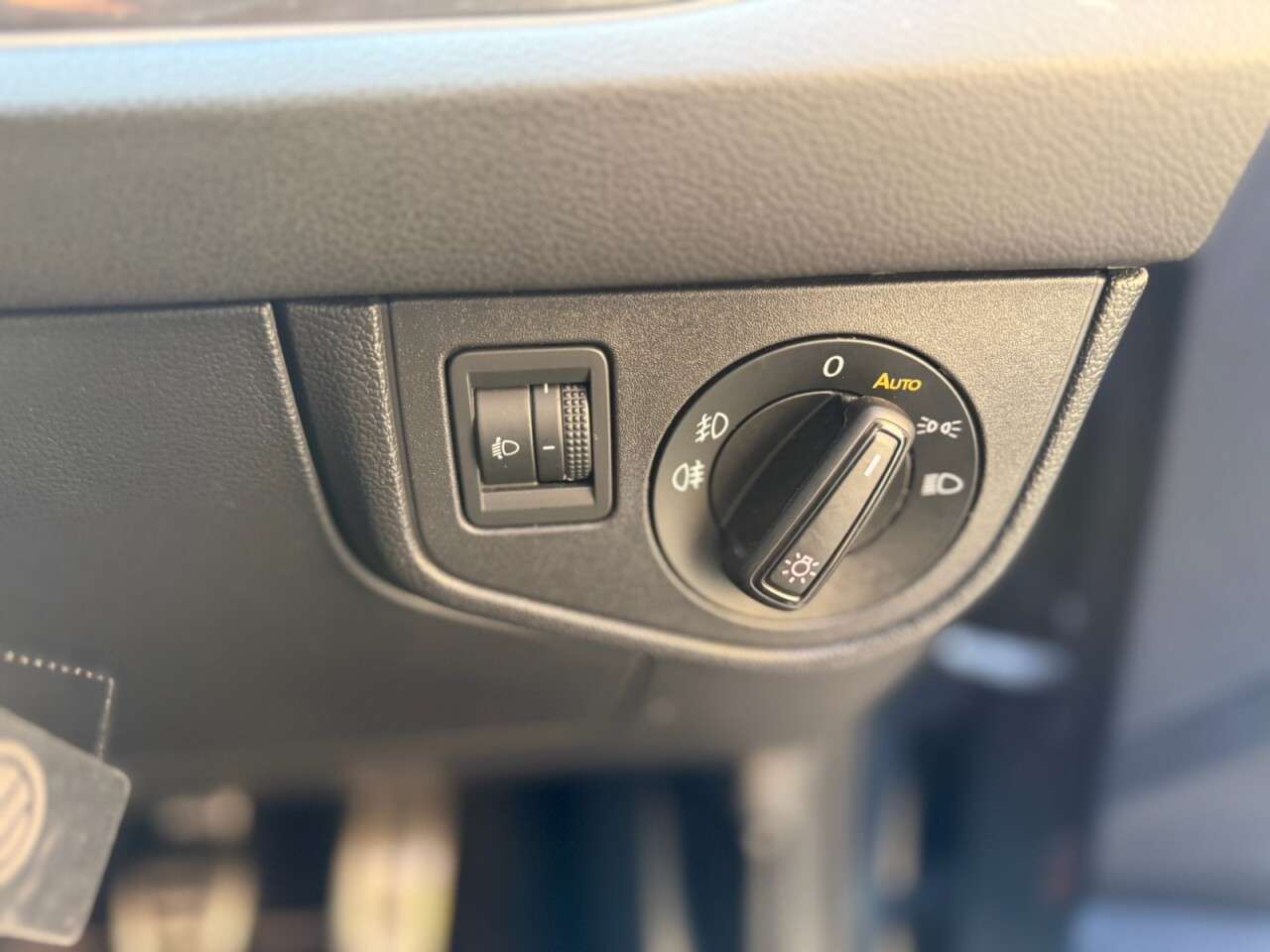2019 VOLKSWAGEN POLO 2019 VOLKSWAGEN POLO