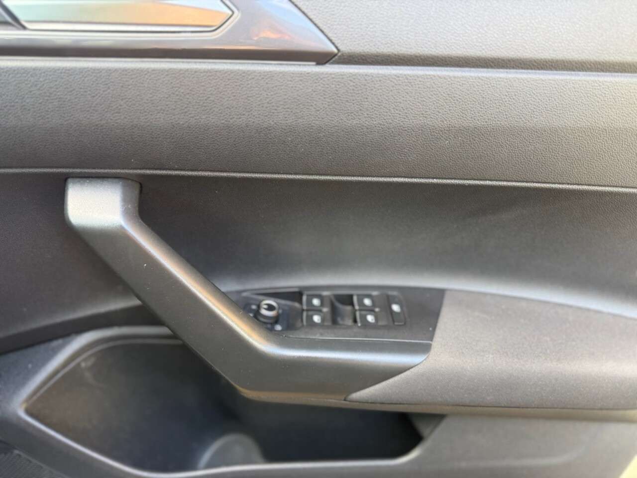 2019 VOLKSWAGEN POLO 2019 VOLKSWAGEN POLO