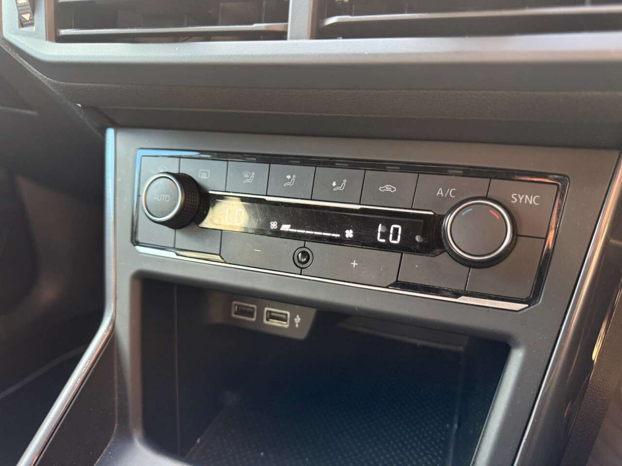 2019 VOLKSWAGEN POLO 2019 VOLKSWAGEN POLO
