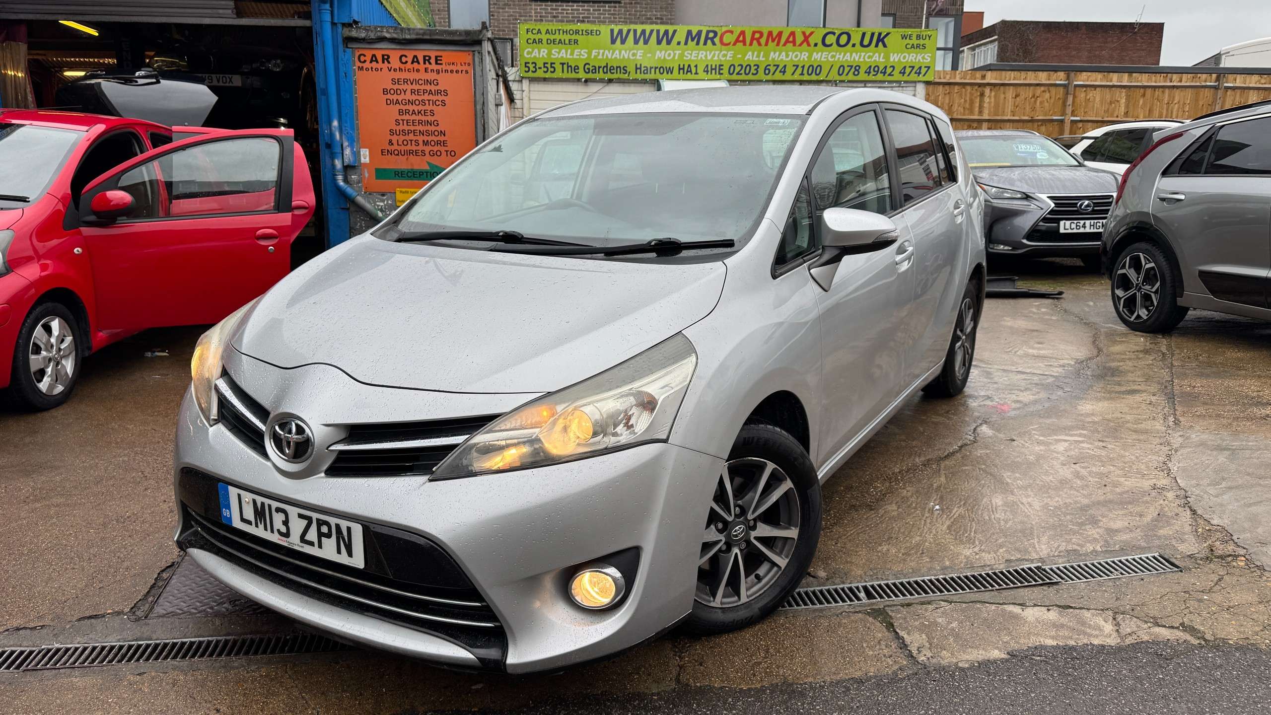 A 2013 TOYOTA VERSO 1.6 V-Matic Icon MPV 5dr Petrol Manual Euro 5 Euro 5 (132 ps) A 2013 TOYOTA VERSO 1.6 V-Matic Icon MPV 5dr Petrol Manual Euro 5 Euro 5 (132 ps)