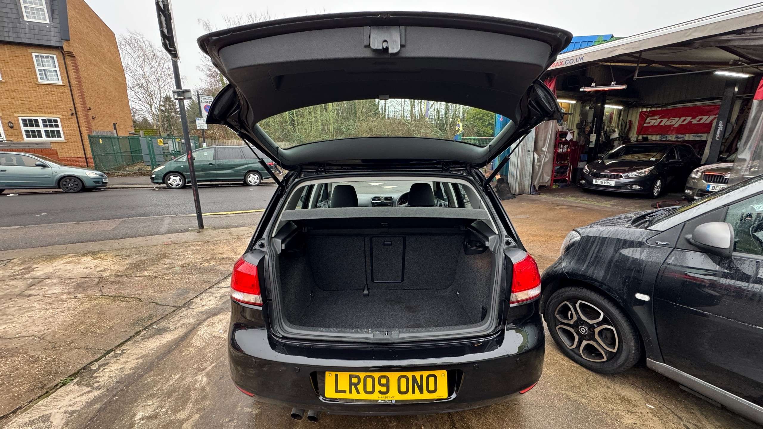 2009 VOLKSWAGEN GOLF 2009 VOLKSWAGEN GOLF