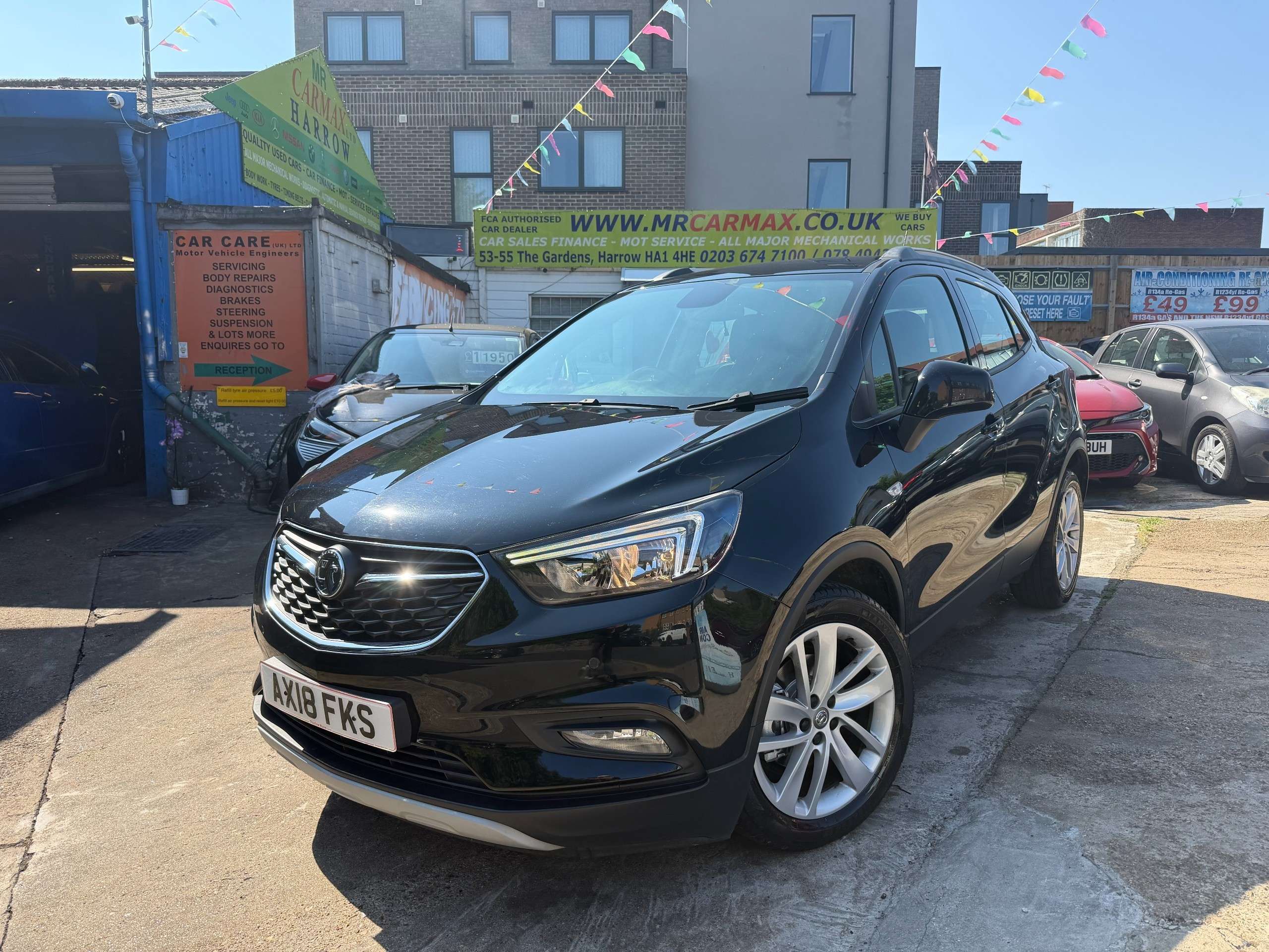 A 2018 VAUXHALL MOKKA X 1.4i Turbo Active SUV 5dr Petrol Auto Euro 6 (140 ps) A 2018 VAUXHALL MOKKA X 1.4i Turbo Active SUV 5dr Petrol Auto Euro 6 (140 ps)