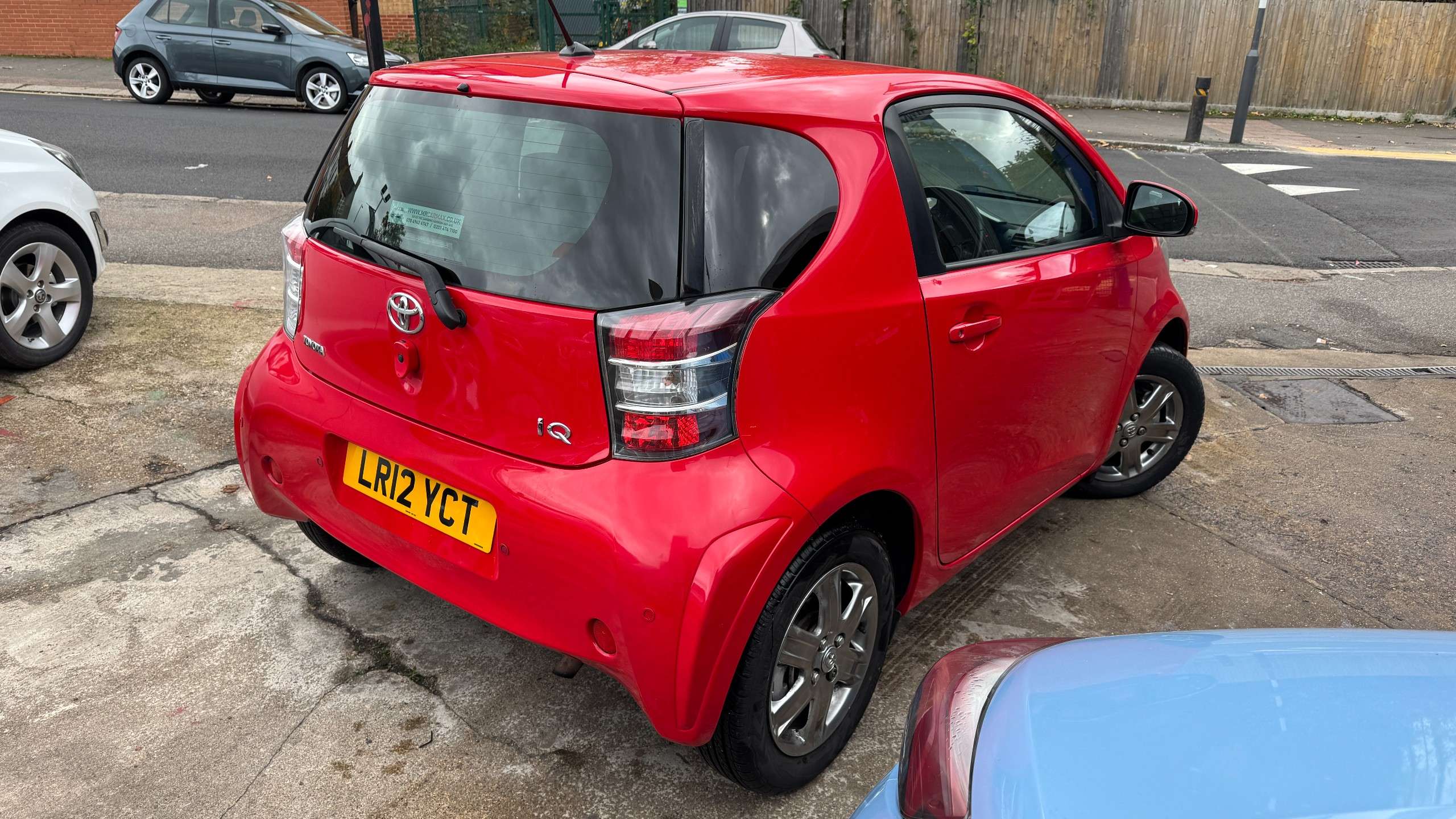 2012 TOYOTA IQ 2012 TOYOTA IQ