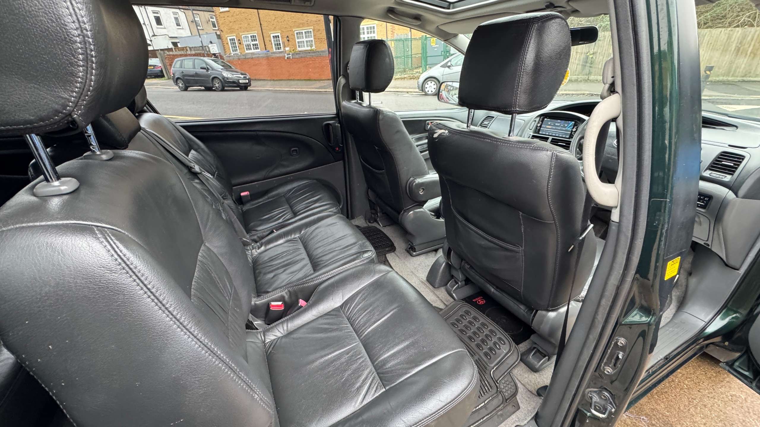 2004 TOYOTA PREVIA 2004 TOYOTA PREVIA