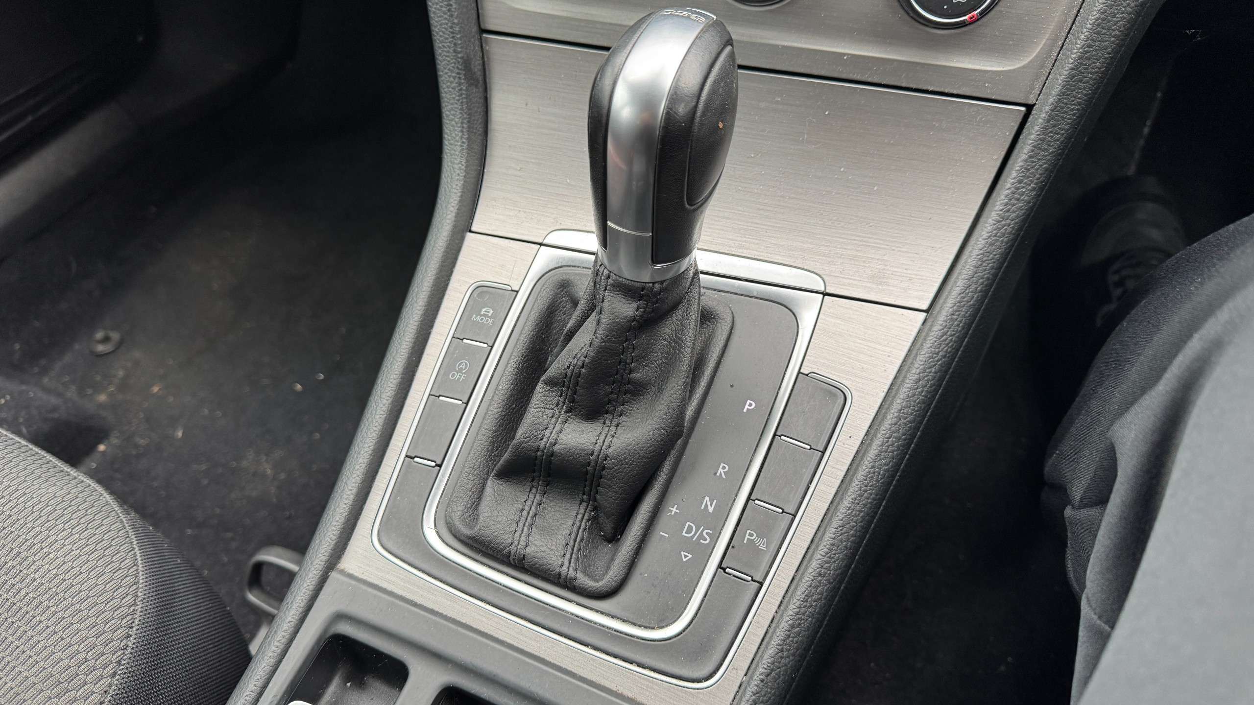 2016 VOLKSWAGEN GOLF 2016 VOLKSWAGEN GOLF