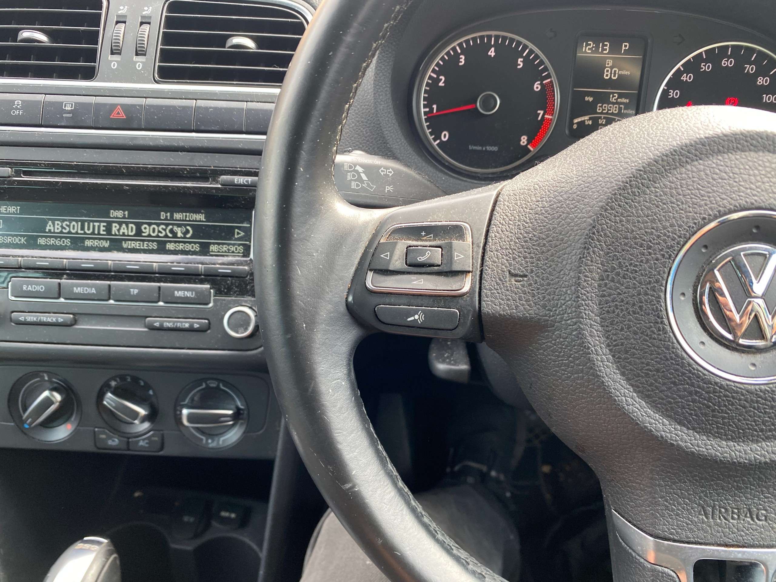 2014 VOLKSWAGEN POLO 2014 VOLKSWAGEN POLO