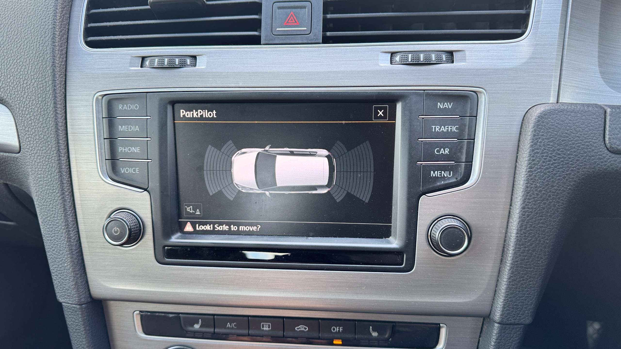 2016 VOLKSWAGEN GOLF 2016 VOLKSWAGEN GOLF