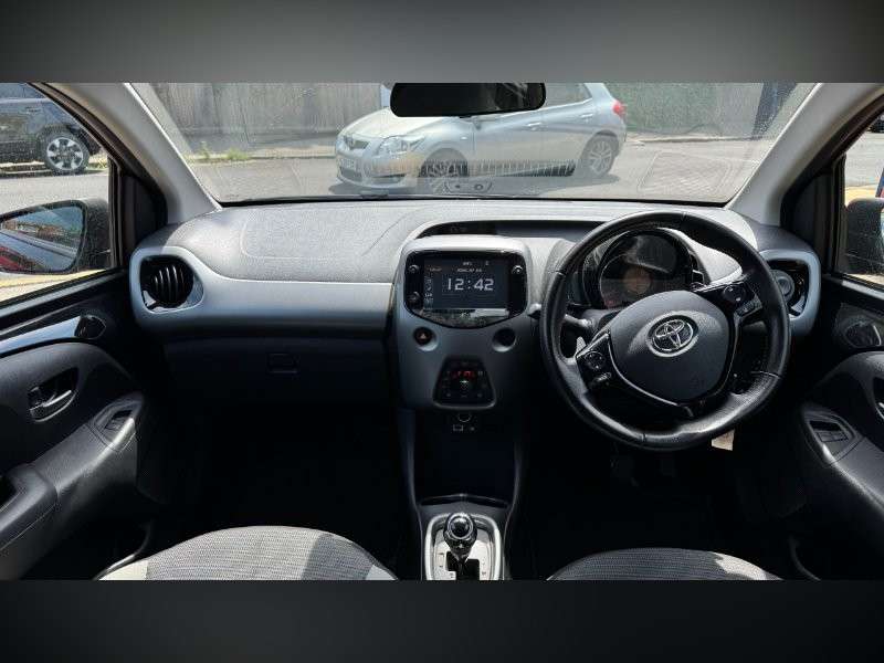 2020 TOYOTA AYGO 2020 TOYOTA AYGO