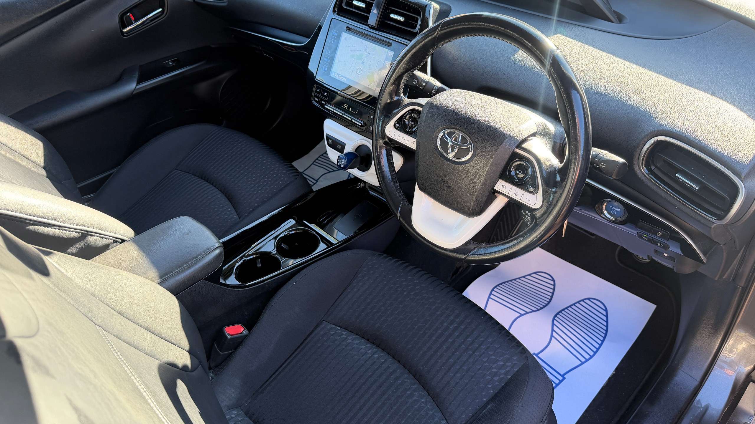 2018 TOYOTA PRIUS 2018 TOYOTA PRIUS