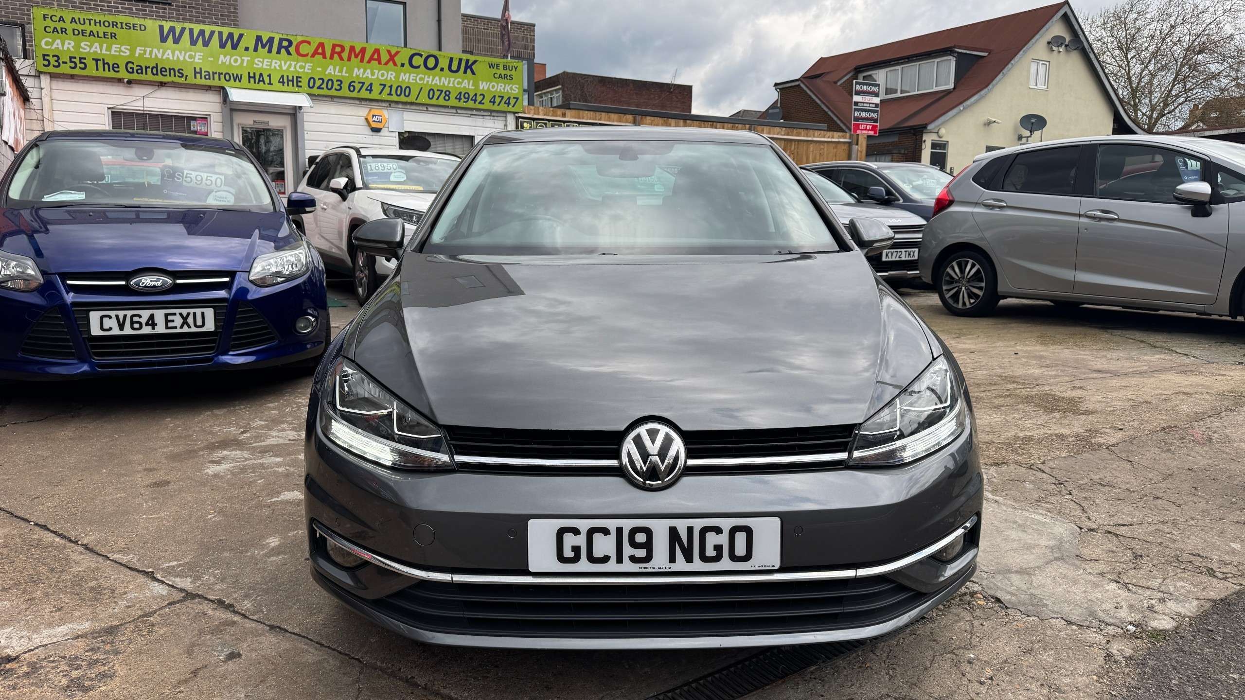 2019 VOLKSWAGEN GOLF 2019 VOLKSWAGEN GOLF