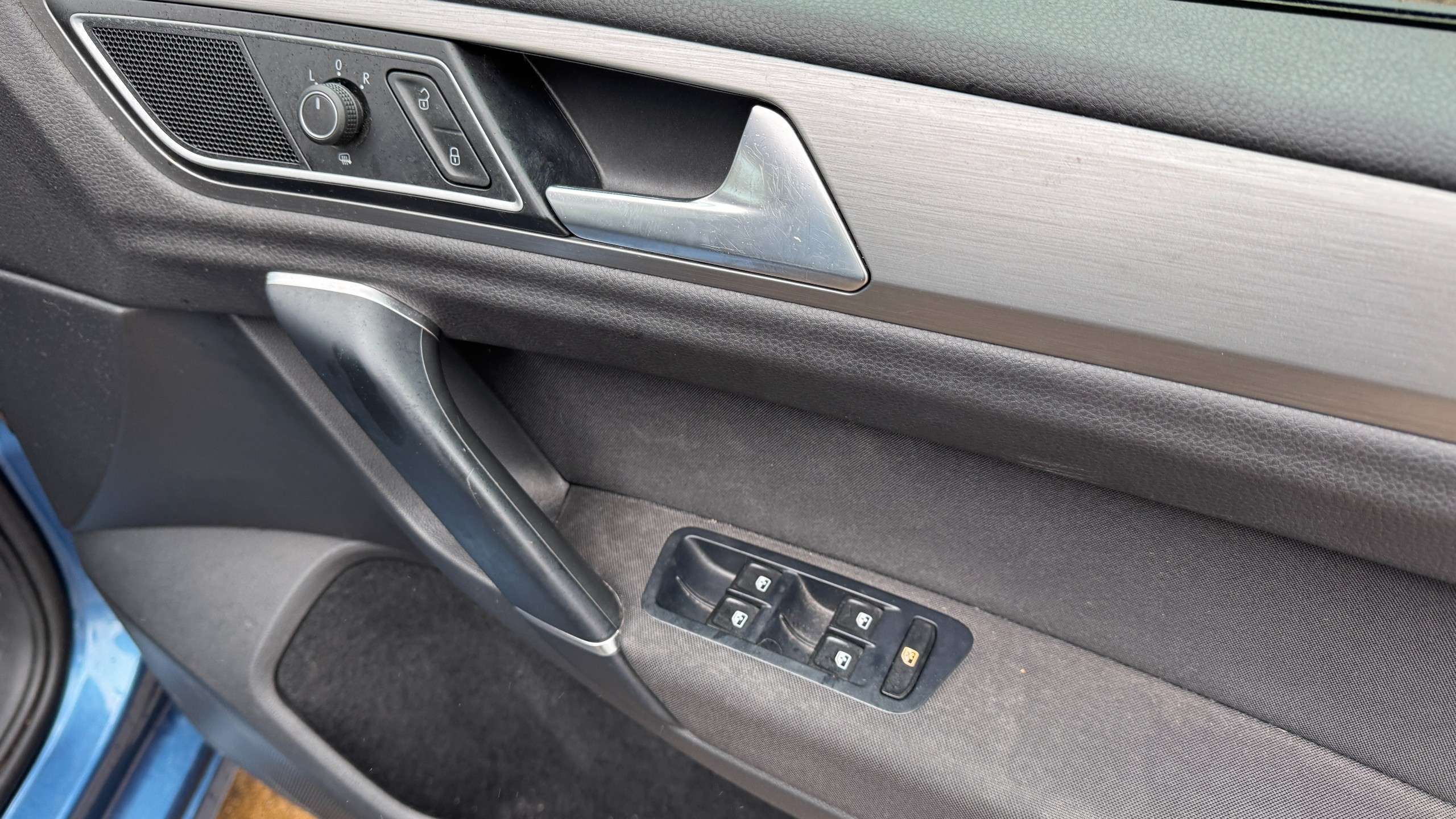 2017 VOLKSWAGEN GOLF SV 2017 VOLKSWAGEN GOLF SV