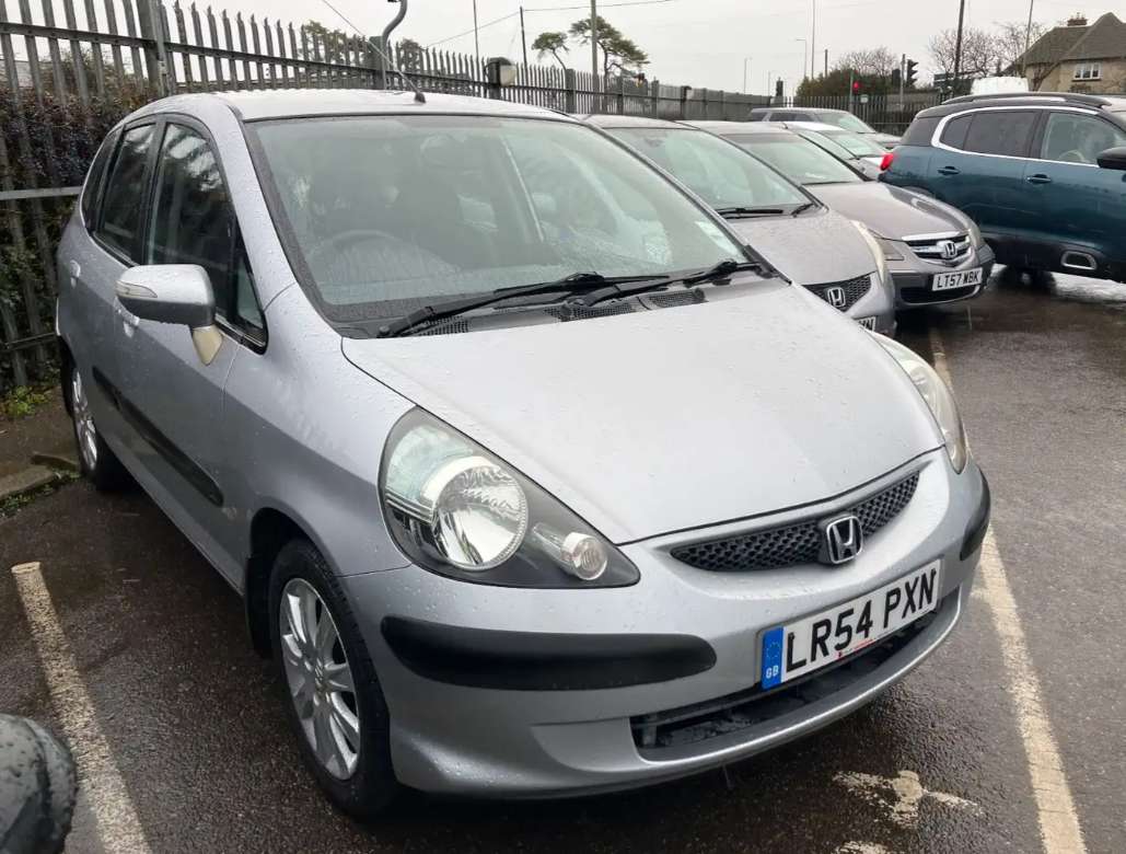 Check out this Honda Jazz 2004 Petrol Automatic