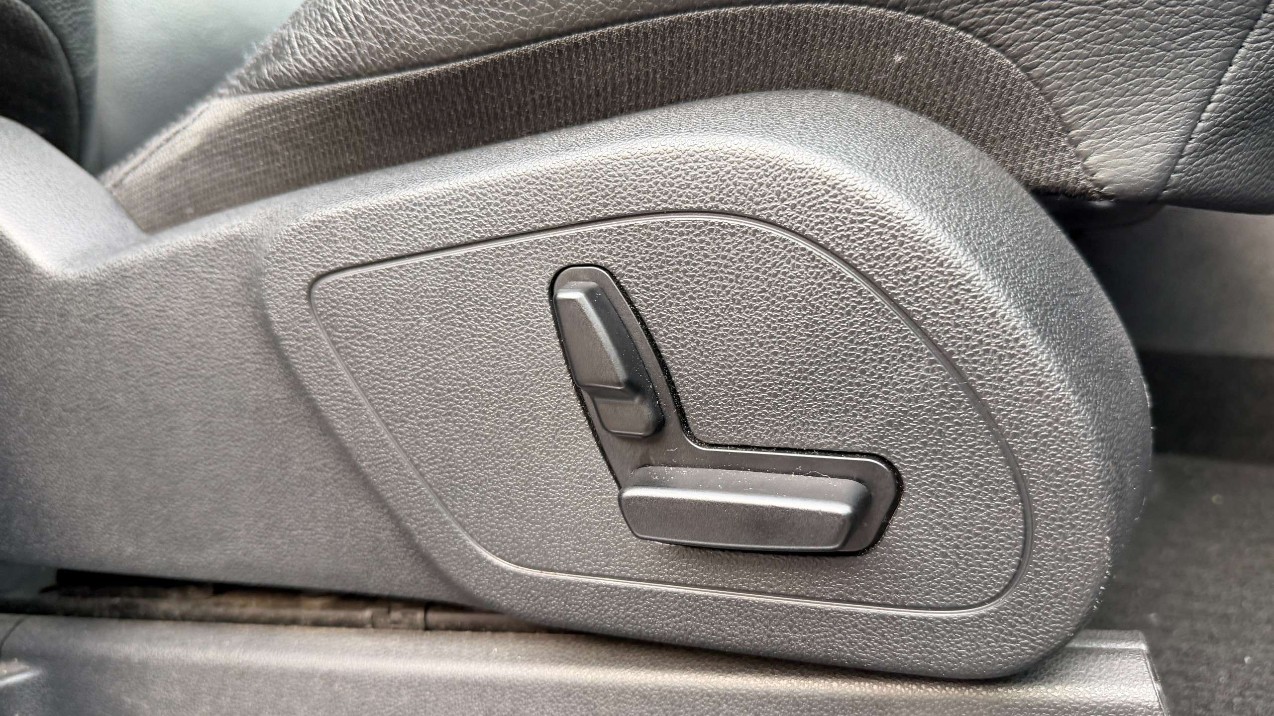 2011 MERCEDES-BENZ B CLASS 2011 MERCEDES-BENZ B CLASS