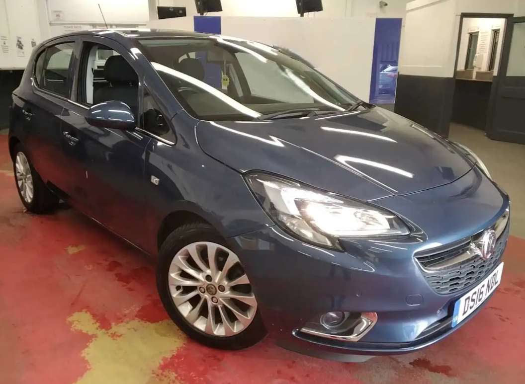 A 2016 VAUXHALL CORSA 1.4i SE Hatchback 5dr Petrol Auto Euro 6 (90 ps) A 2016 VAUXHALL CORSA 1.4i SE Hatchback 5dr Petrol Auto Euro 6 (90 ps)
