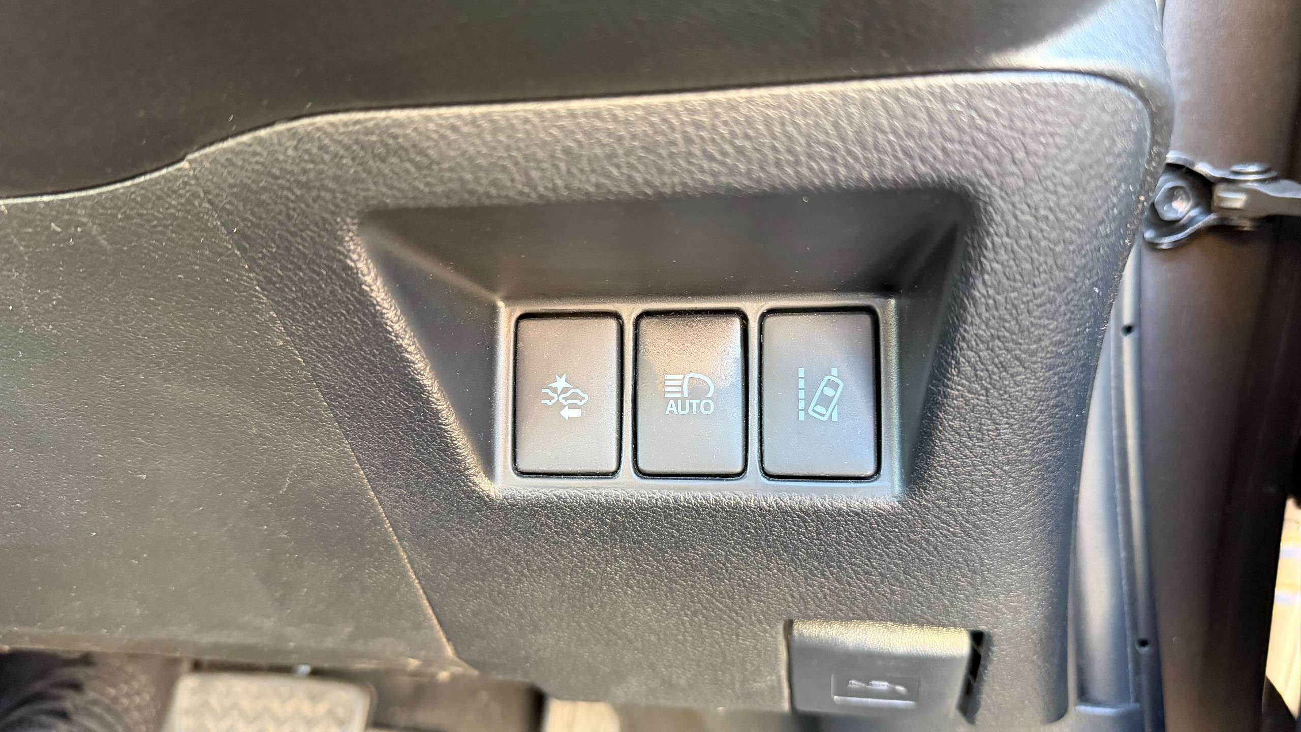 2018 TOYOTA YARIS 2018 TOYOTA YARIS