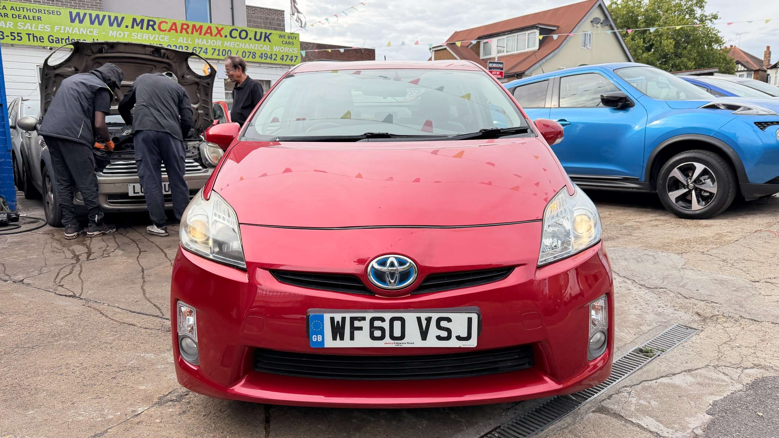 A 2010 TOYOTA PRIUS 1.8 VVT-h T Spirit Hatchback 5dr Petrol Hybrid CVT Euro 5 (s/s) (136 ps) A 2010 TOYOTA PRIUS 1.8 VVT-h T Spirit Hatchback 5dr Petrol Hybrid CVT Euro 5 (s/s) (136 ps)