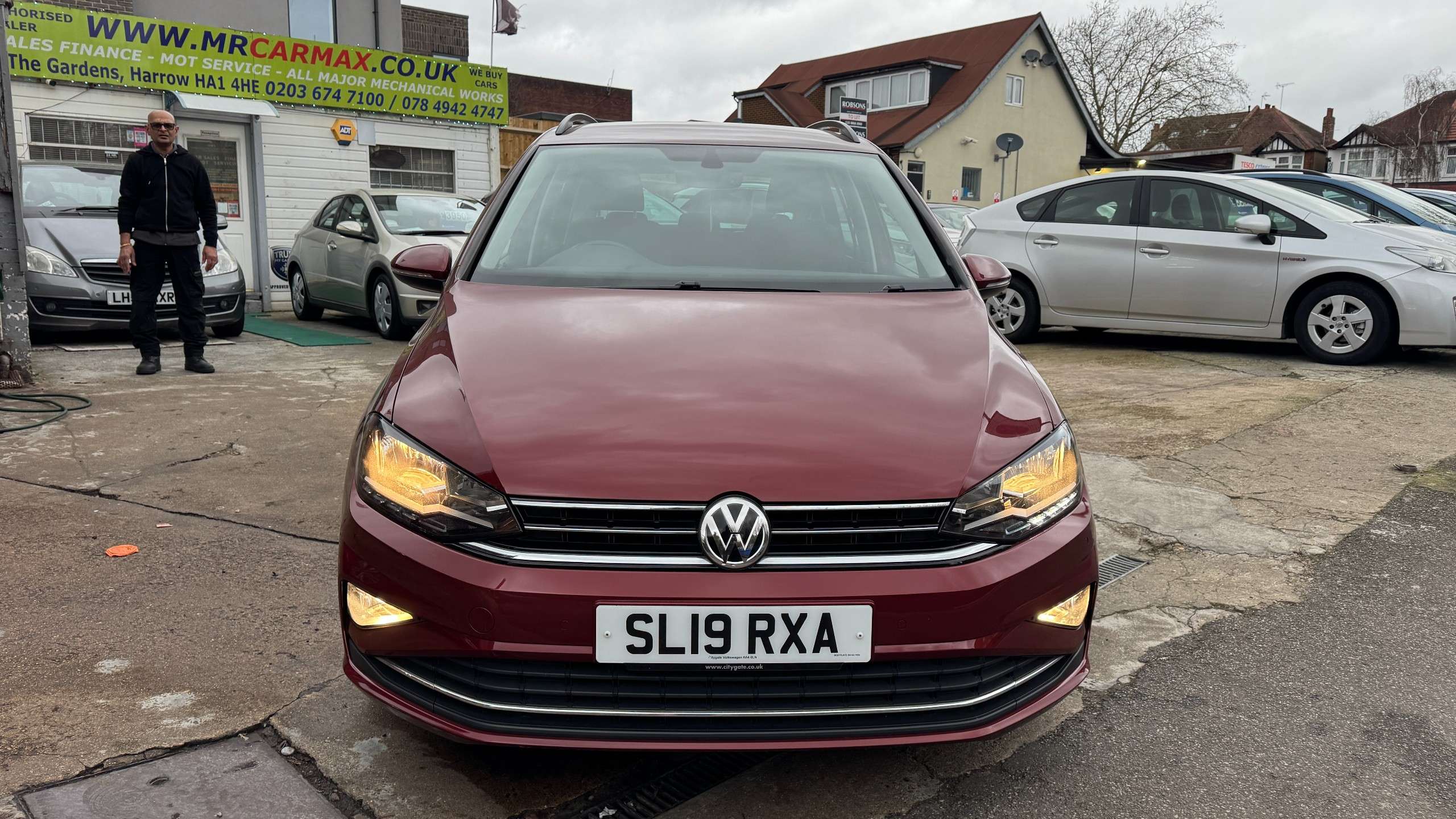 2019 VOLKSWAGEN GOLF SV 2019 VOLKSWAGEN GOLF SV