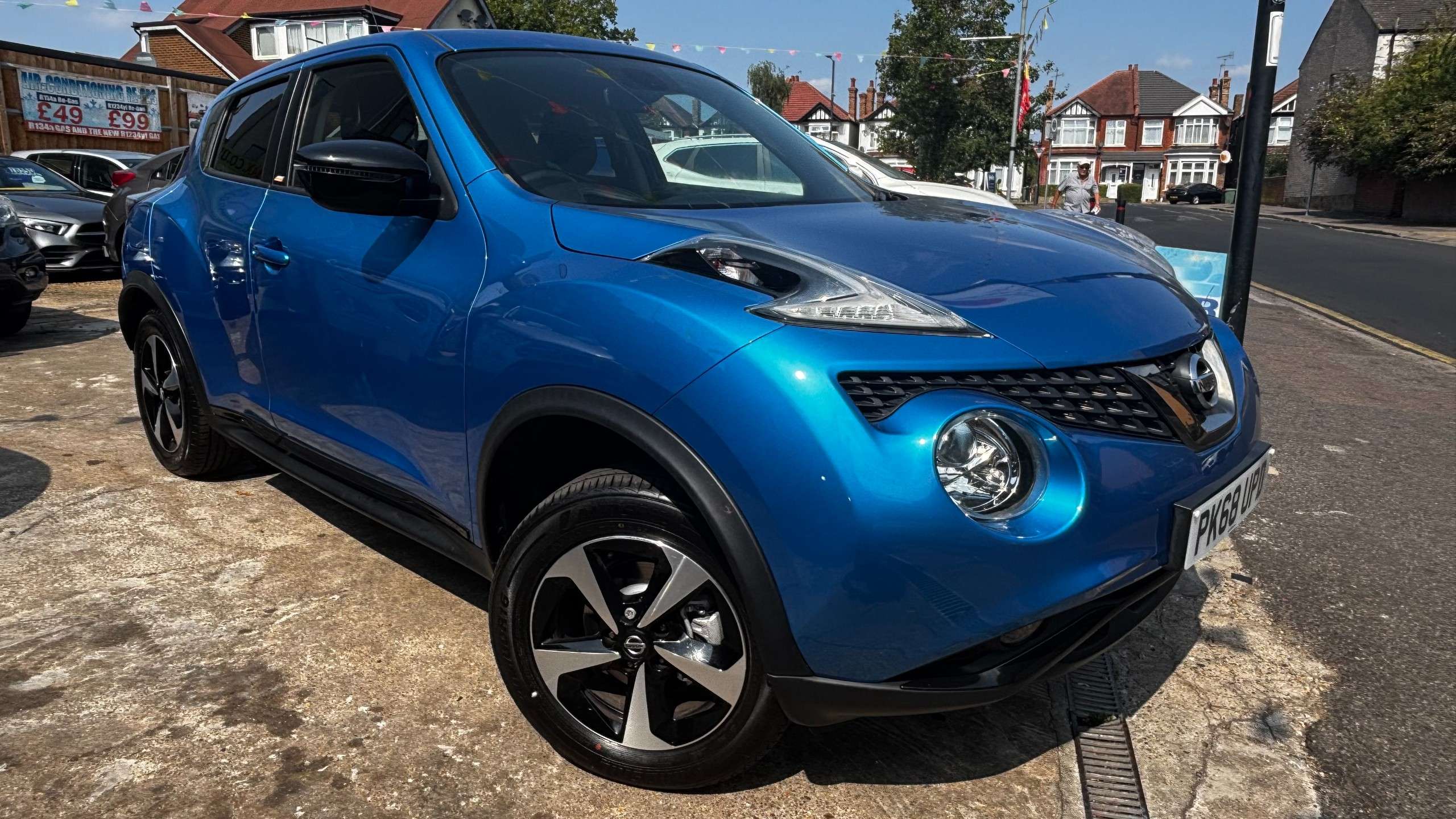 A 2018 NISSAN JUKE 1.6 Bose Personal Edition SUV 5dr Petrol XTRON Euro 6 (112 ps) A 2018 NISSAN JUKE 1.6 Bose Personal Edition SUV 5dr Petrol XTRON Euro 6 (112 ps)