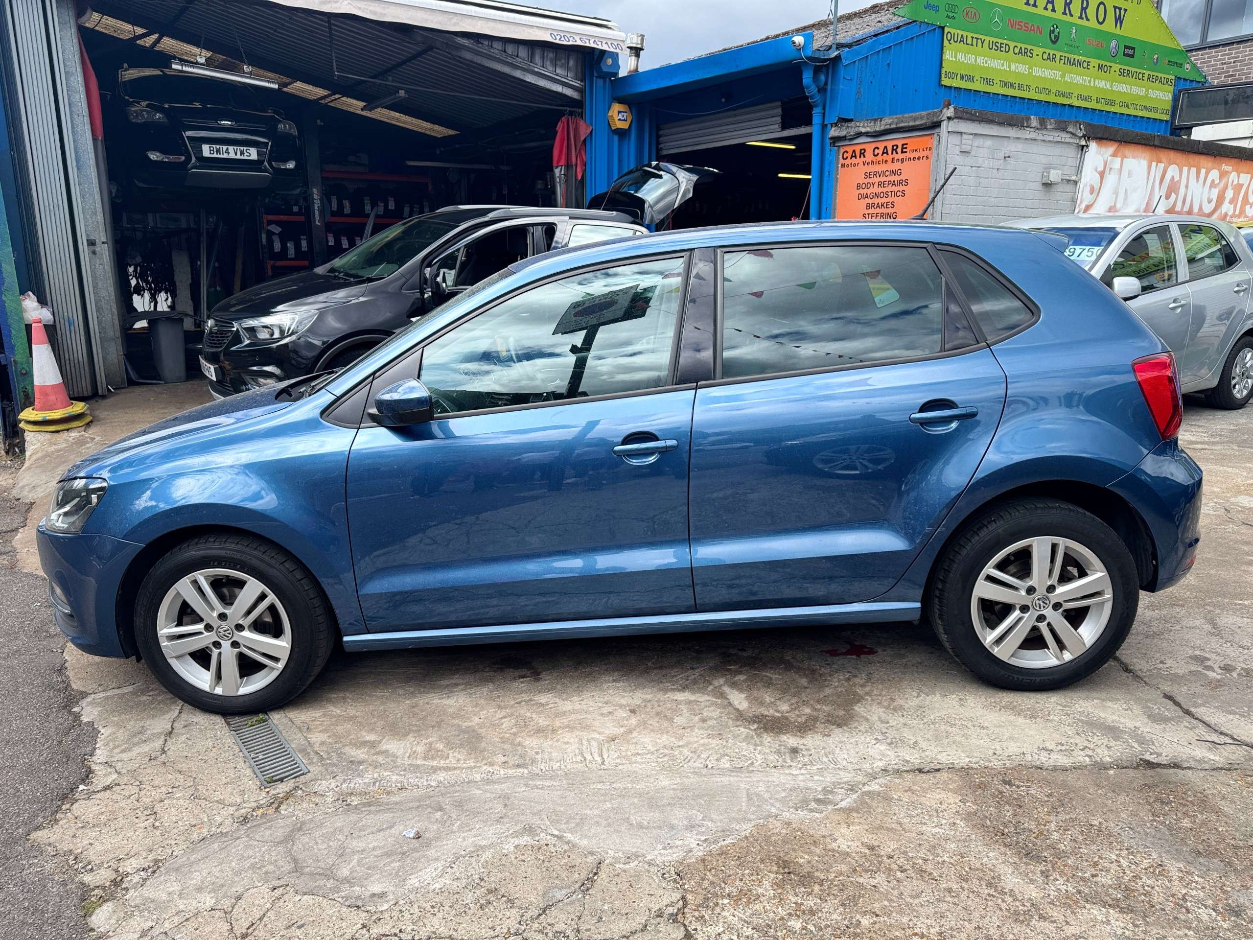 2017 VOLKSWAGEN POLO 2017 VOLKSWAGEN POLO