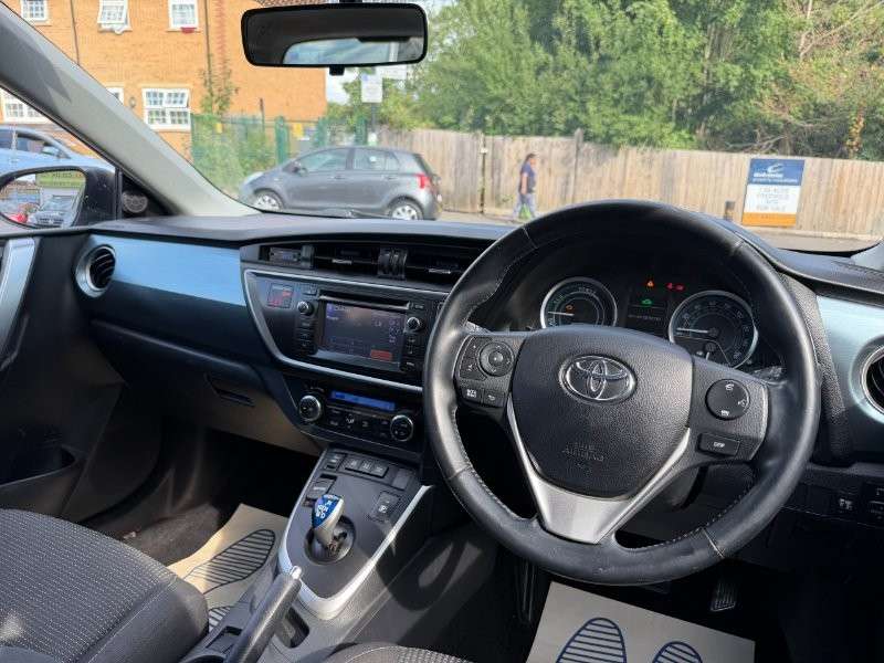 2013 TOYOTA AURIS 2013 TOYOTA AURIS