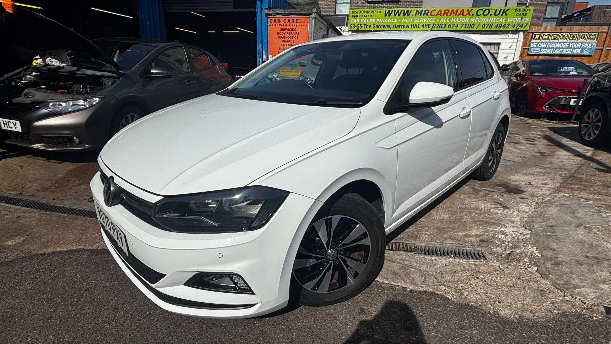 A 2020 VOLKSWAGEN POLO 1.0 TSI Match Hatchback 5dr Petrol DSG Euro 6 (s/s) (95 ps) A 2020 VOLKSWAGEN POLO 1.0 TSI Match Hatchback 5dr Petrol DSG Euro 6 (s/s) (95 ps)