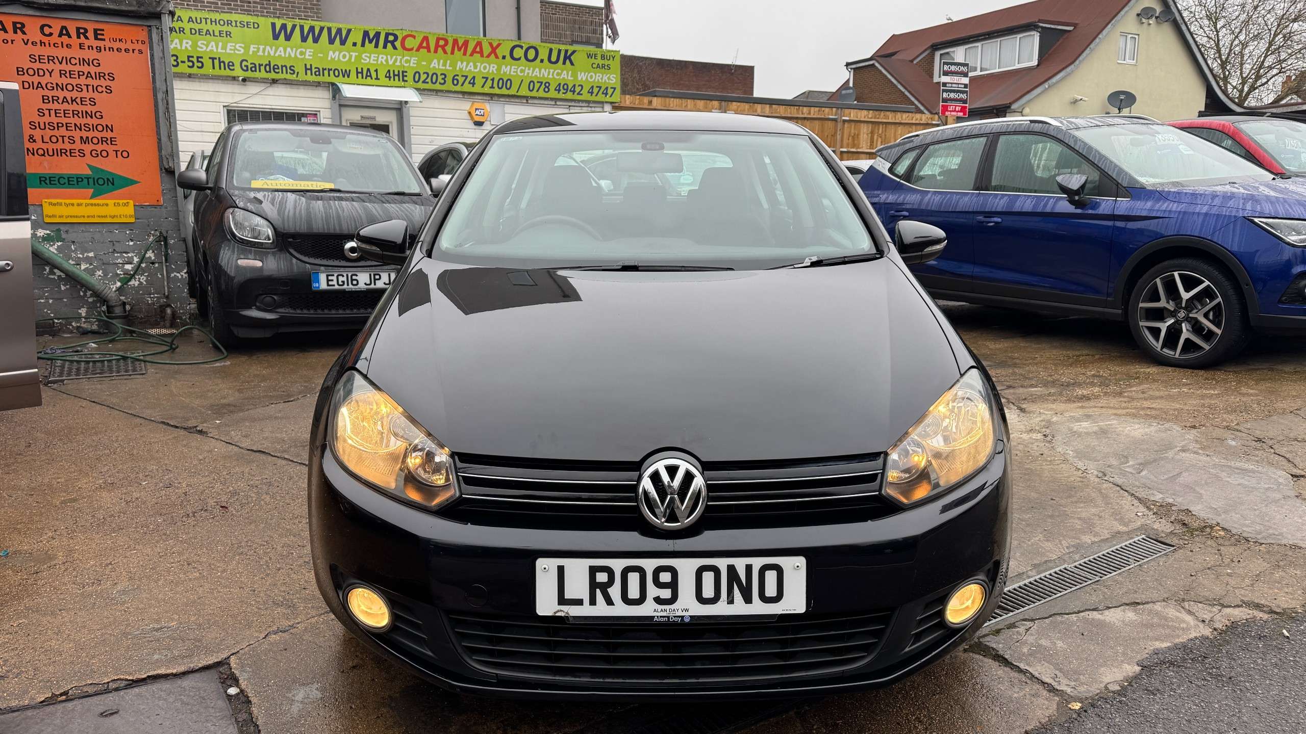 A 2009 VOLKSWAGEN GOLF 1.4 TSI S Hatchback 5dr Petrol DSG (139 g/km, 123 bhp) A 2009 VOLKSWAGEN GOLF 1.4 TSI S Hatchback 5dr Petrol DSG (139 g/km, 123 bhp)