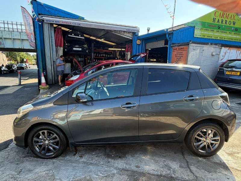 2014 TOYOTA YARIS 2014 TOYOTA YARIS