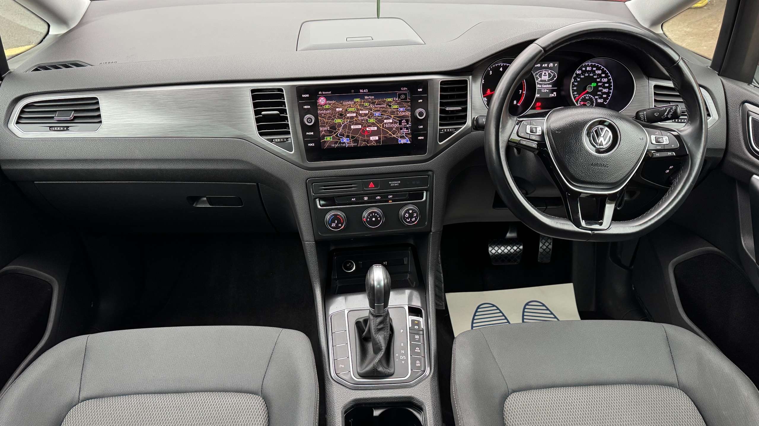 2019 VOLKSWAGEN GOLF SV 2019 VOLKSWAGEN GOLF SV