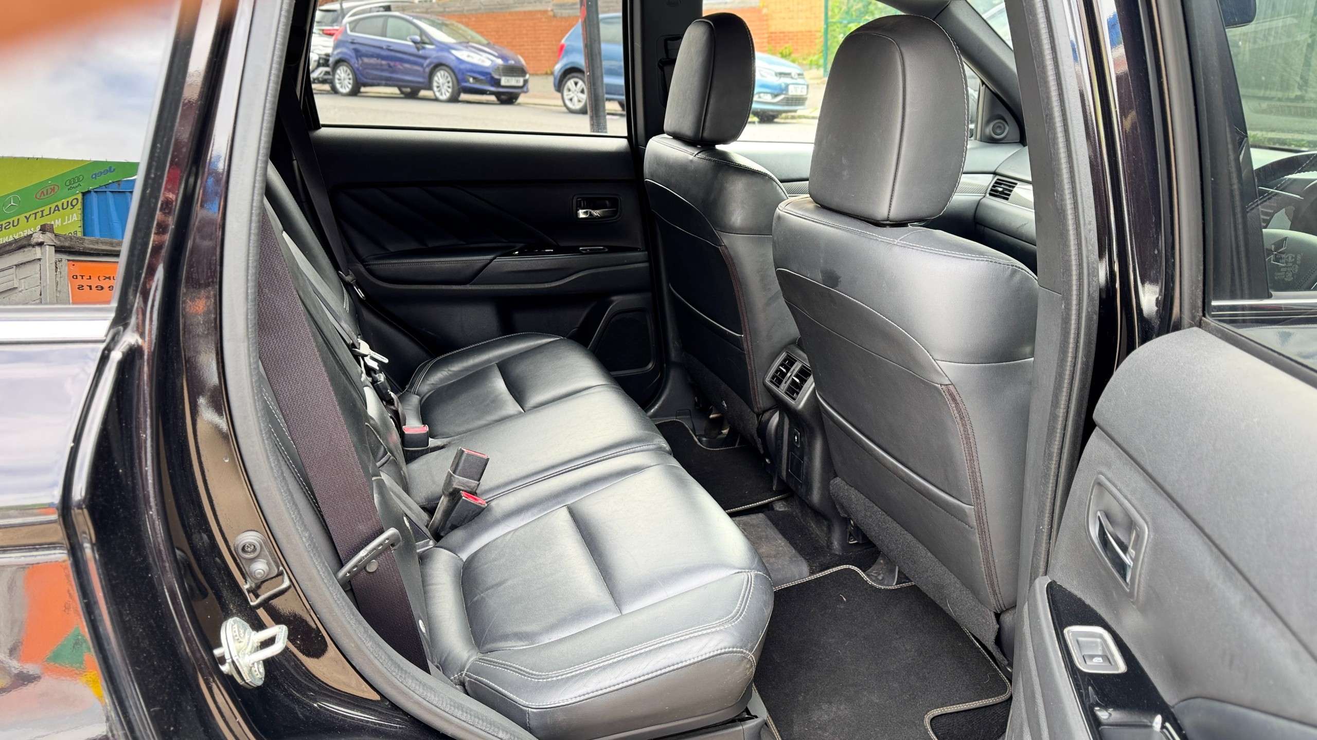 2019 MITSUBISHI OUTLANDER 2019 MITSUBISHI OUTLANDER